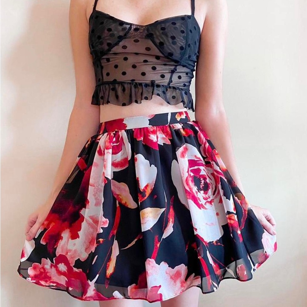 Roses skirt